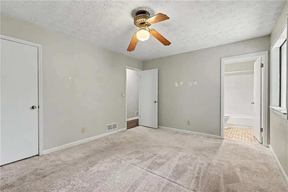 2571 Wildflower Lane Lawrenceville, GA 30044