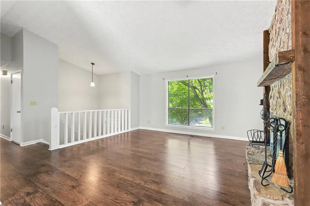 2571 Wildflower Lane Lawrenceville, GA 30044