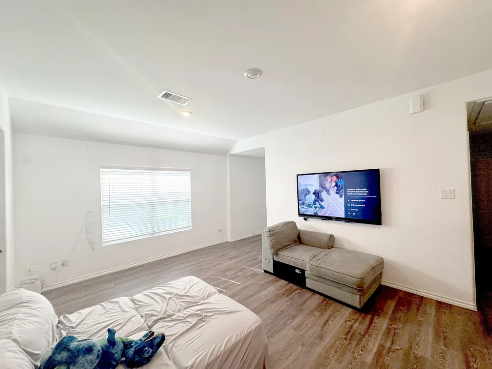 934 Silver Birch Branch Magnolia, TX 77354