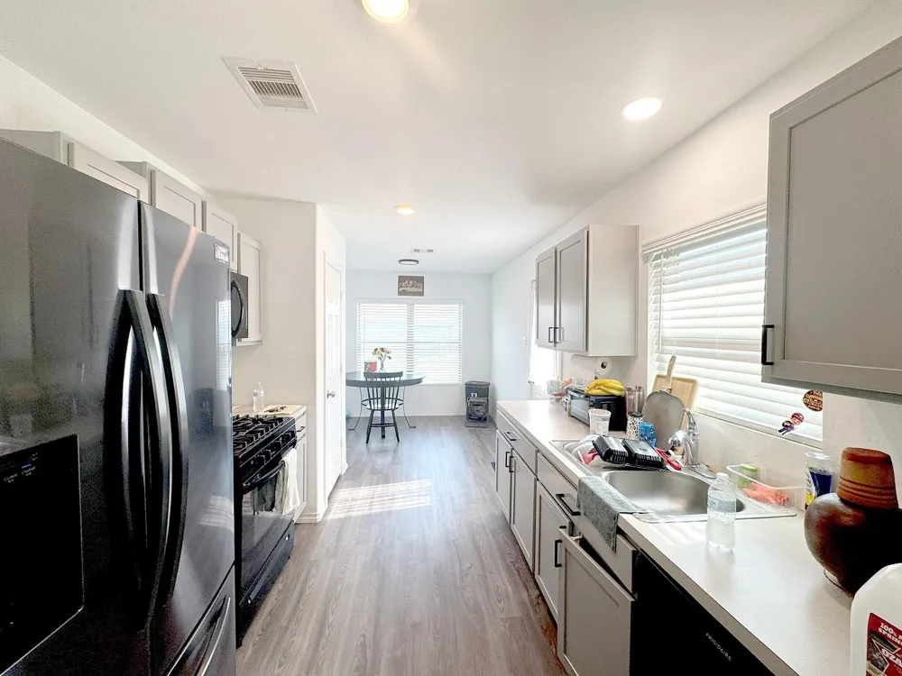 934 Silver Birch Branch Magnolia, TX 77354