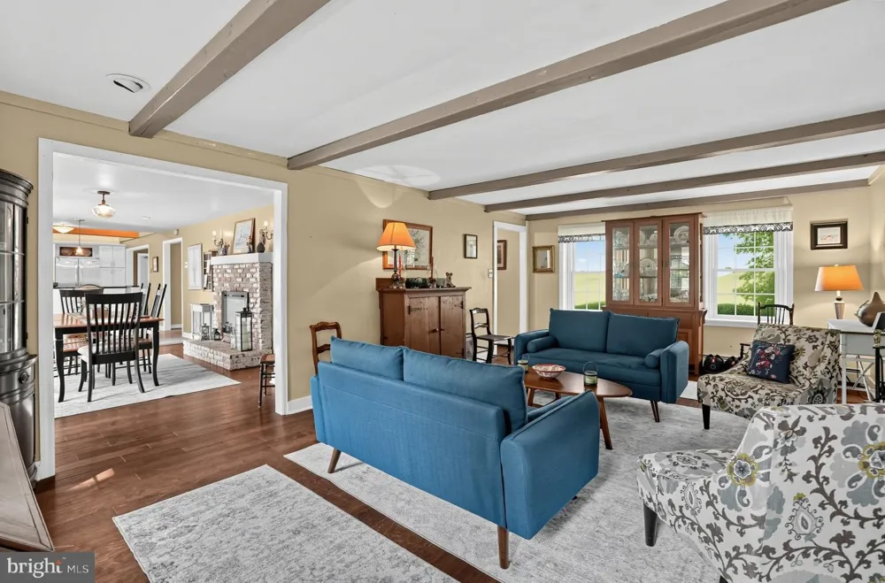 912 WARRIOR ROAD Malvern, PA 19355