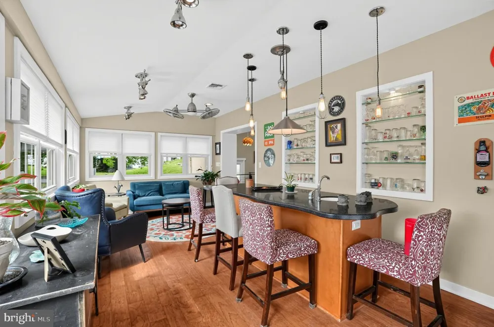 912 WARRIOR ROAD Malvern, PA 19355