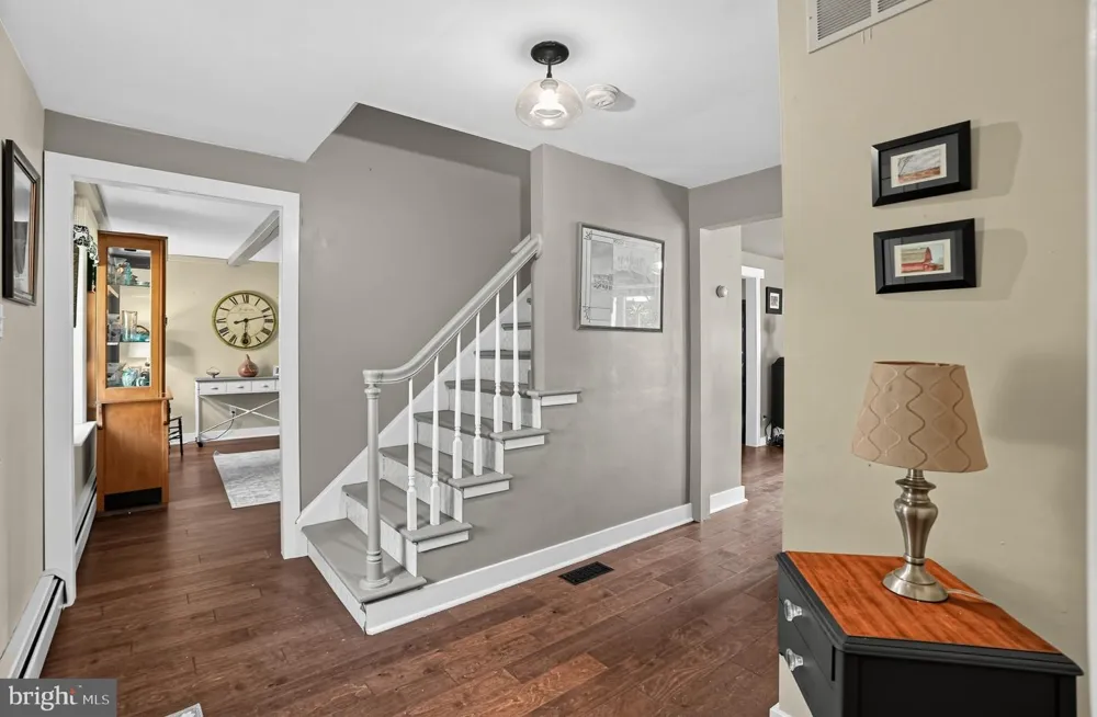 912 WARRIOR ROAD Malvern, PA 19355