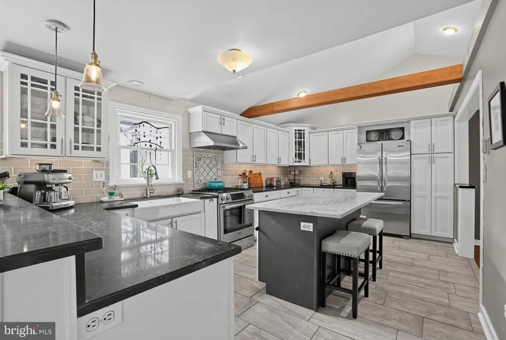 912 WARRIOR ROAD Malvern, PA 19355