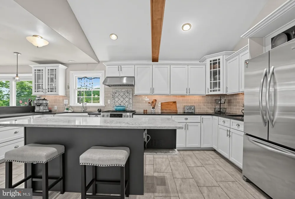 912 WARRIOR ROAD Malvern, PA 19355