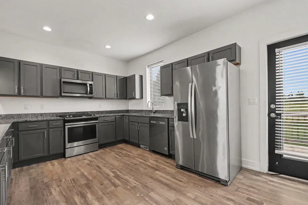 6018 Port View Drive SE Grand Rapids, MI 49512