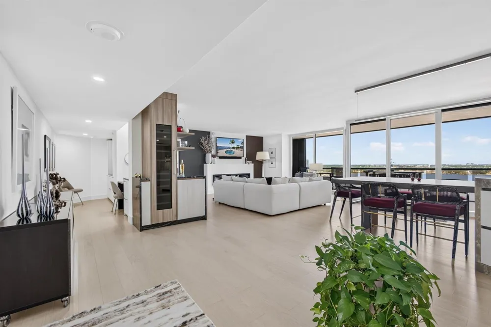 100 Lakeshore Drive #1654 North Palm Beach, FL 33408