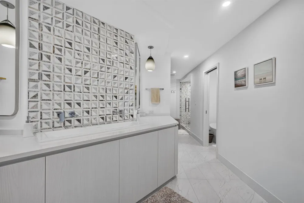 100 Lakeshore Drive #1654 North Palm Beach, FL 33408