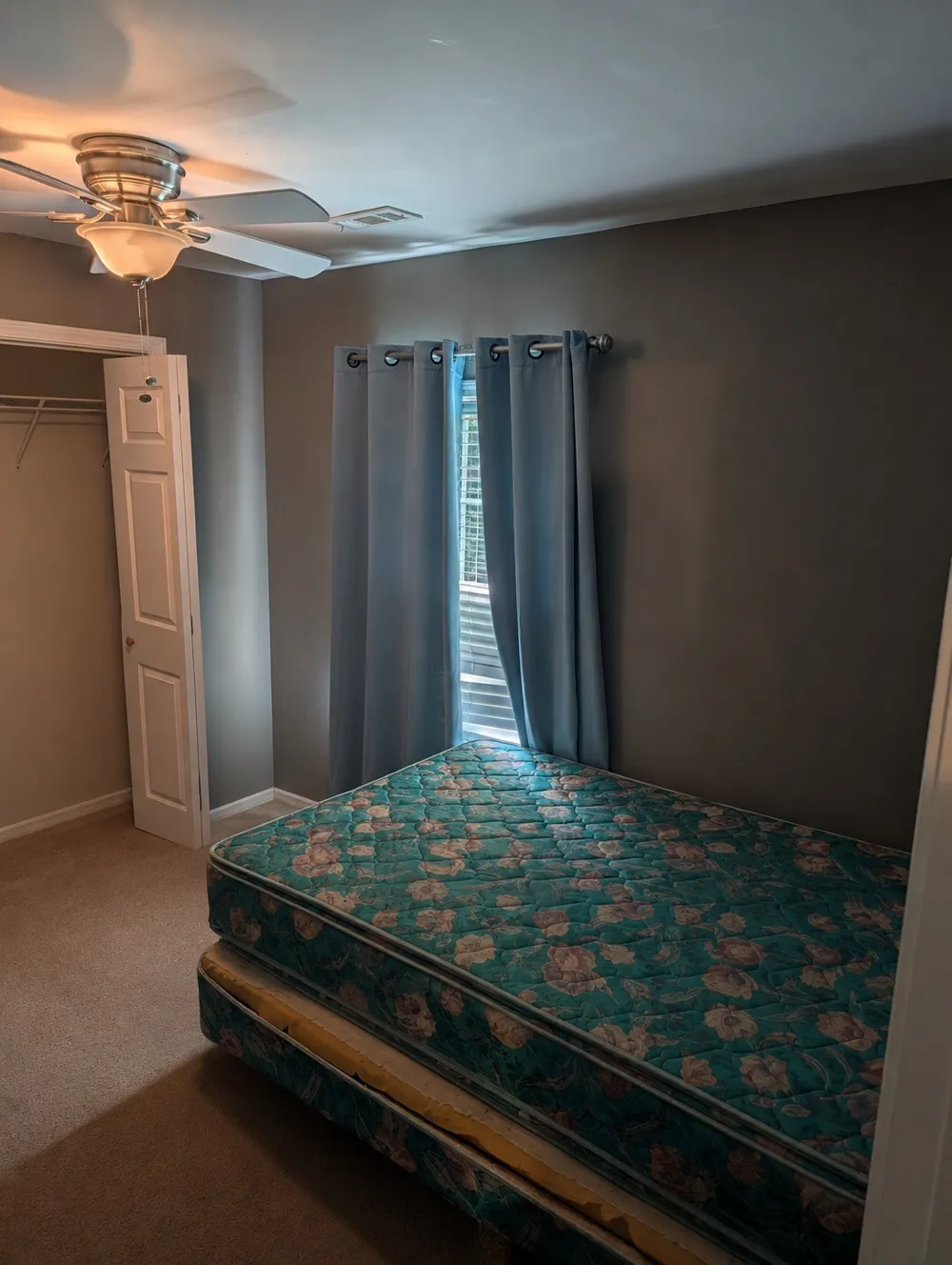 1518 Matlock Dr Chapmansboro, TN 37035