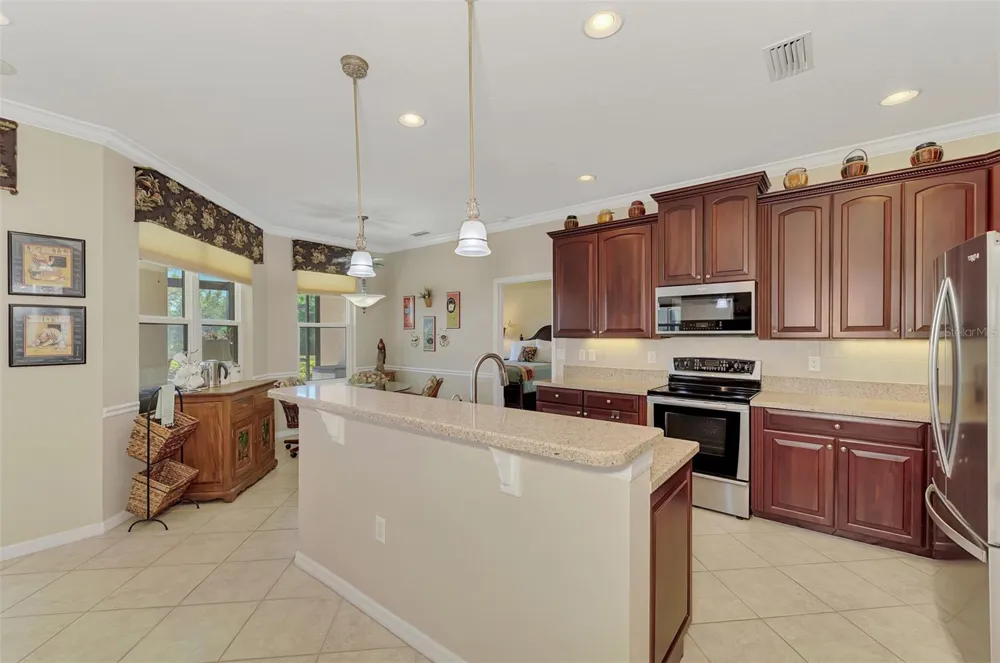 20277 PEZZANA DRIVE Venice, FL 34292