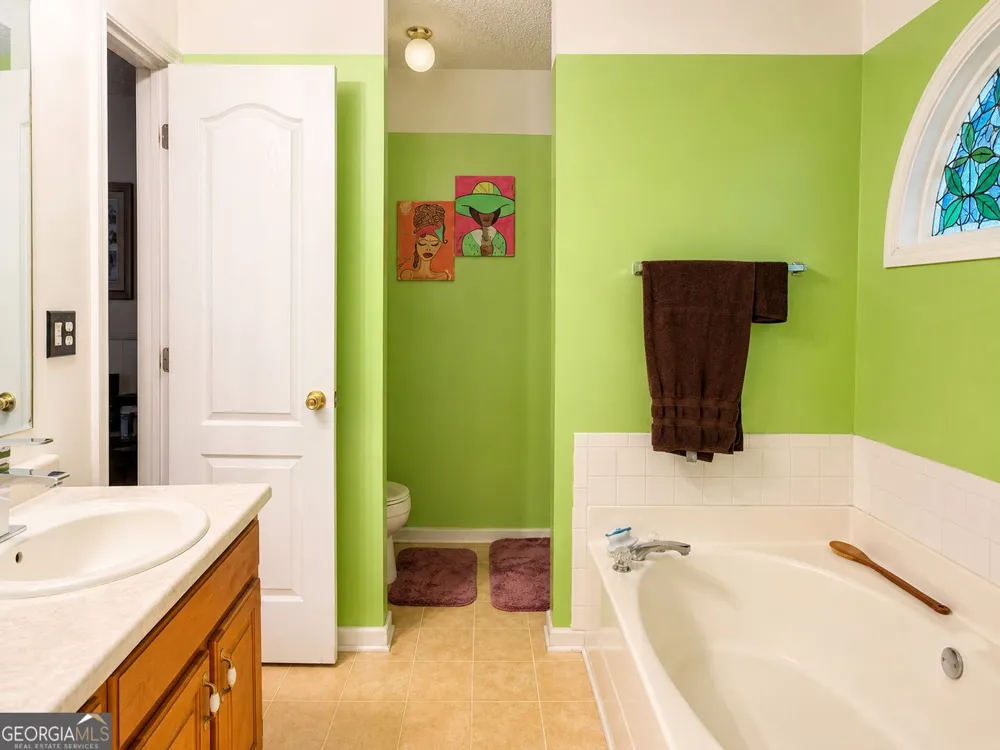 10200 Commons XING Jonesboro, GA 30238