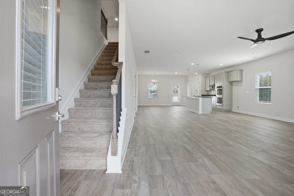 1112 DICKENS RD Greensboro, GA 30642
