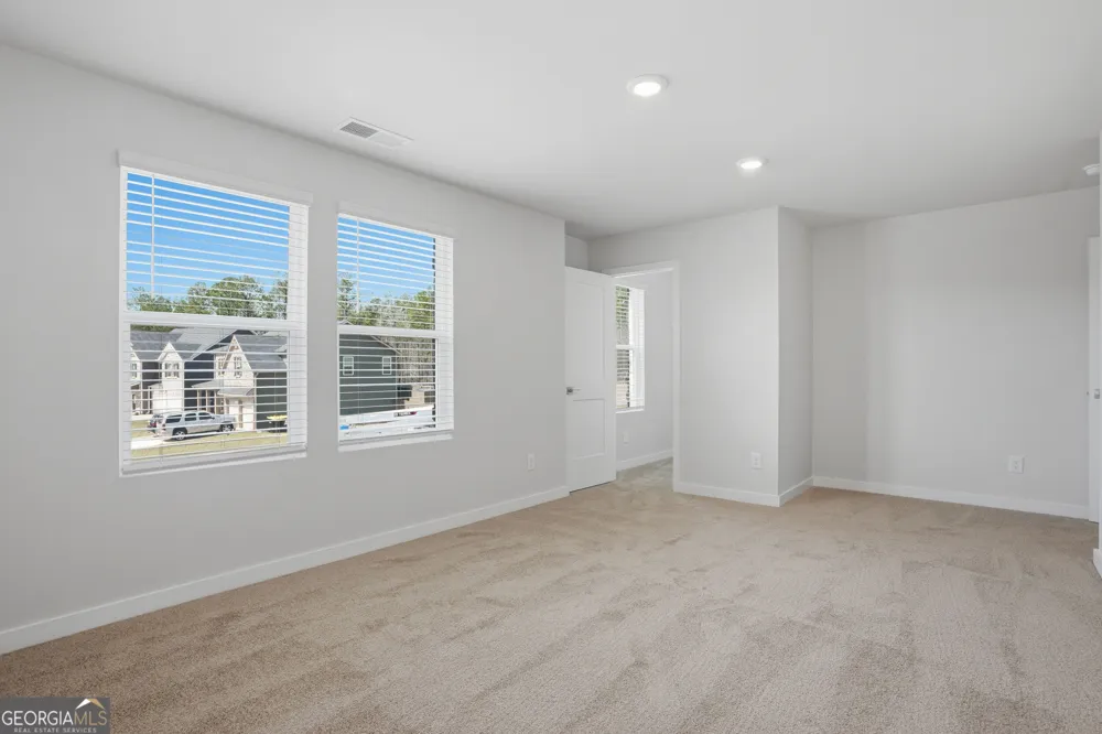 1112 DICKENS RD Greensboro, GA 30642