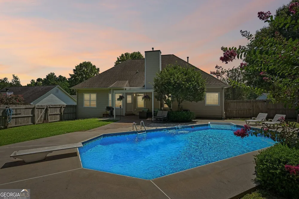 7590 Golden Sands DR Cumming, GA 30041