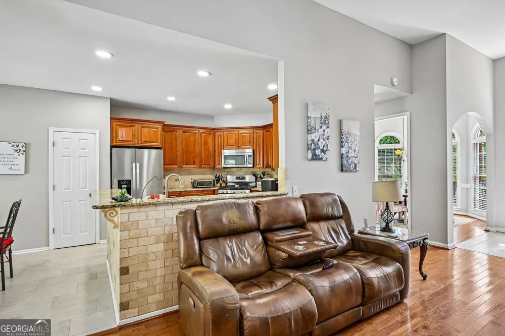7590 Golden Sands DR Cumming, GA 30041