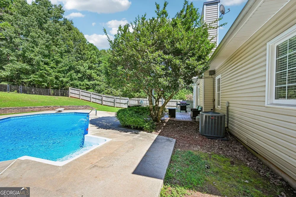 7590 Golden Sands DR Cumming, GA 30041
