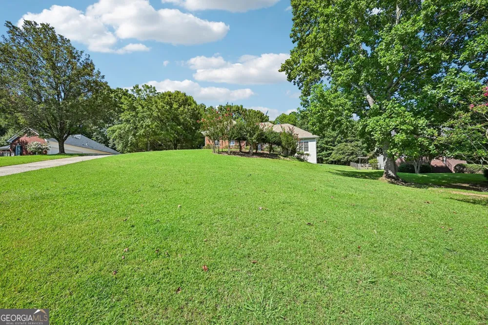 7590 Golden Sands DR Cumming, GA 30041