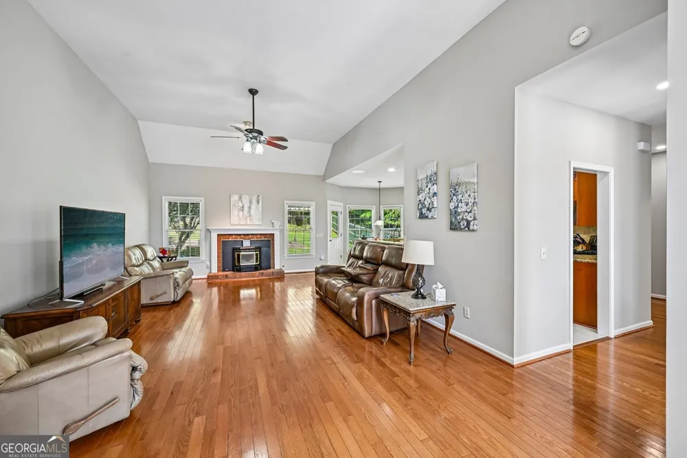 7590 Golden Sands DR Cumming, GA 30041