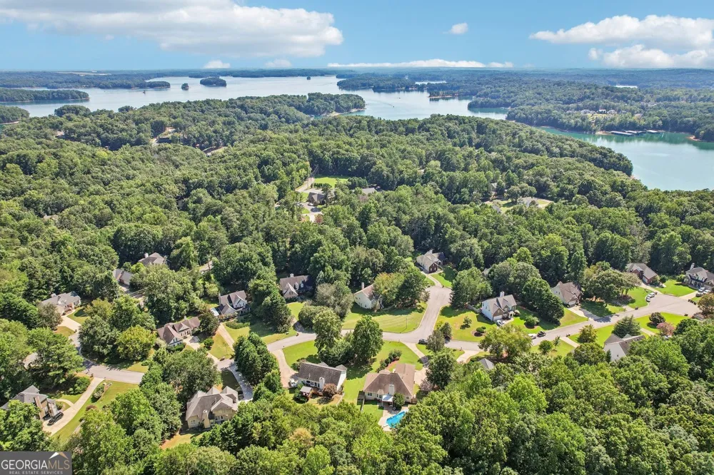 7590 Golden Sands DR Cumming, GA 30041