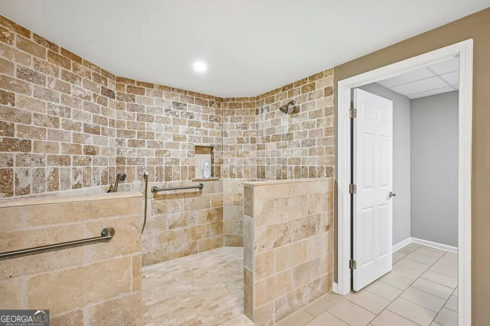 7590 Golden Sands DR Cumming, GA 30041