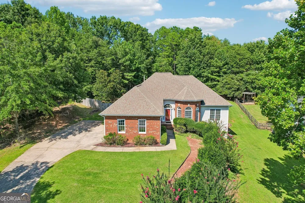 7590 Golden Sands DR Cumming, GA 30041