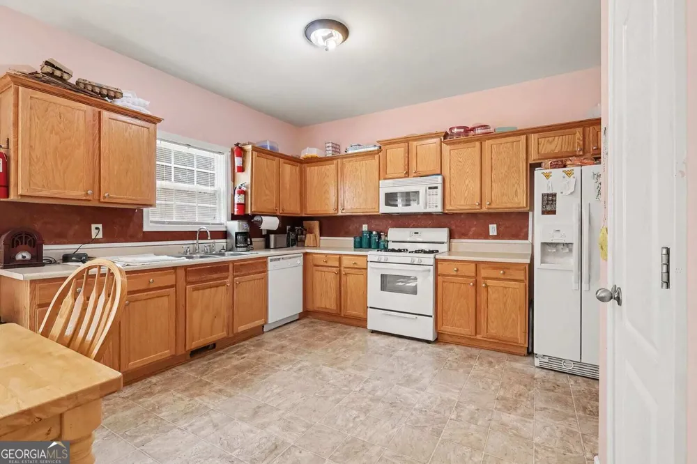 6524 Barkston Trace Douglasville, GA 30135