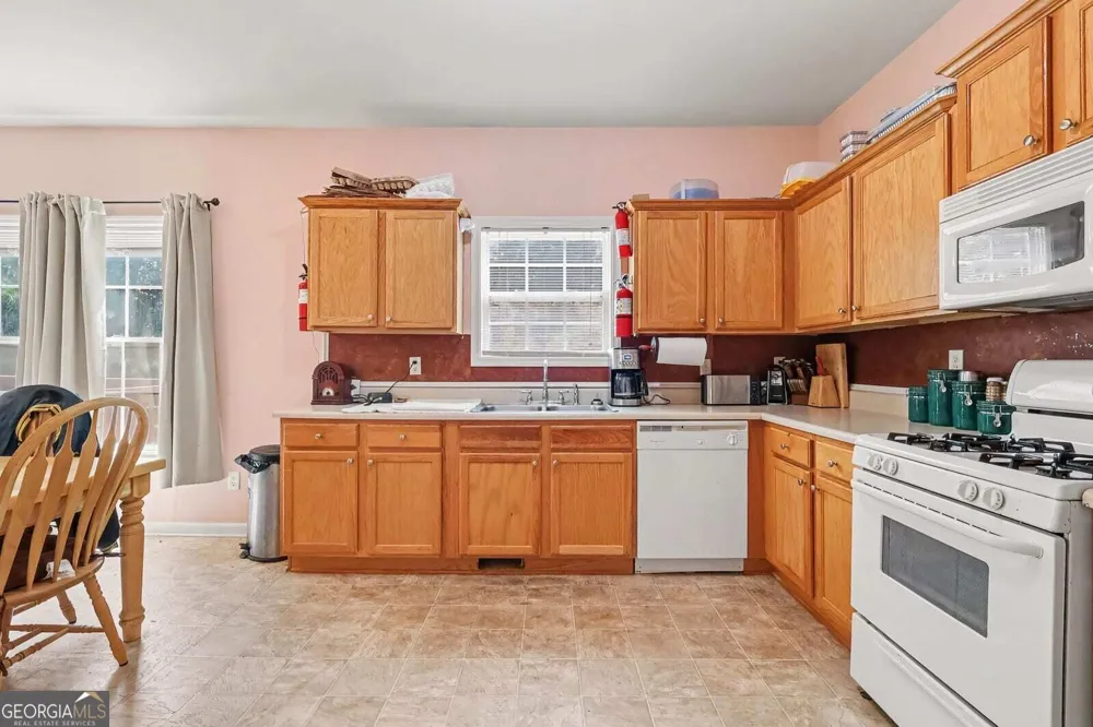 6524 Barkston Trace Douglasville, GA 30135