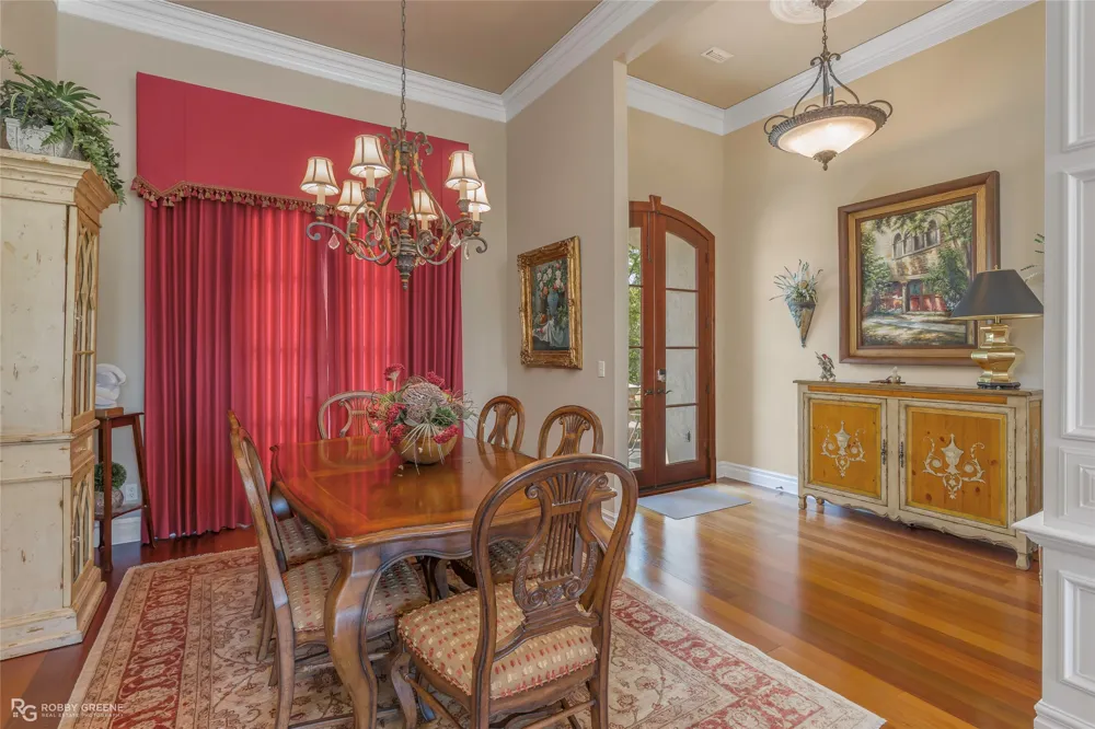 209 Evangeline Walk Bossier City, LA 71111