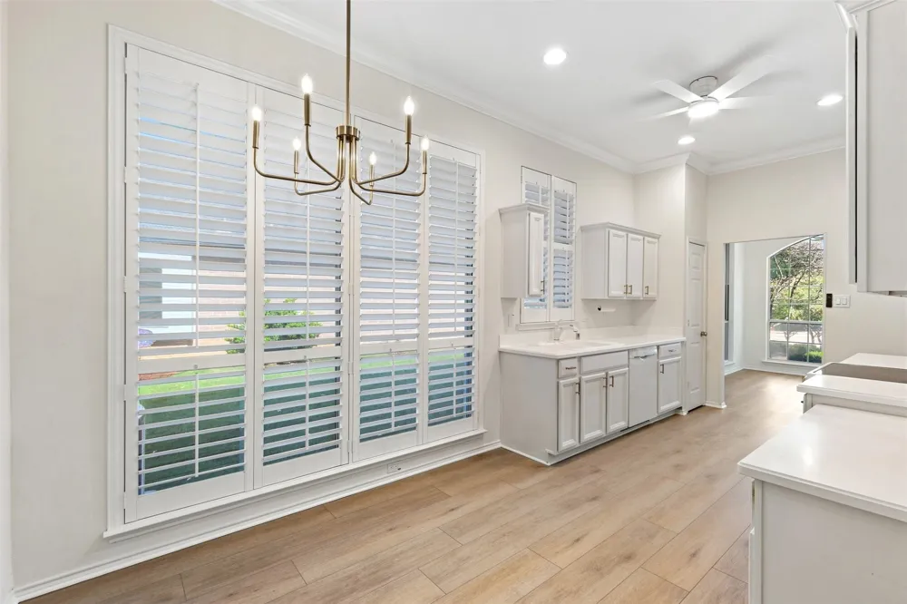 1432 Swan Court Lewisville, TX 75077