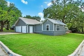 411 Harcourt Street Weatherford, TX 76086
