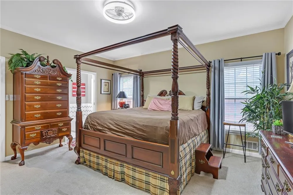 1910 Stockton Walk Lane Snellville, GA 30078
