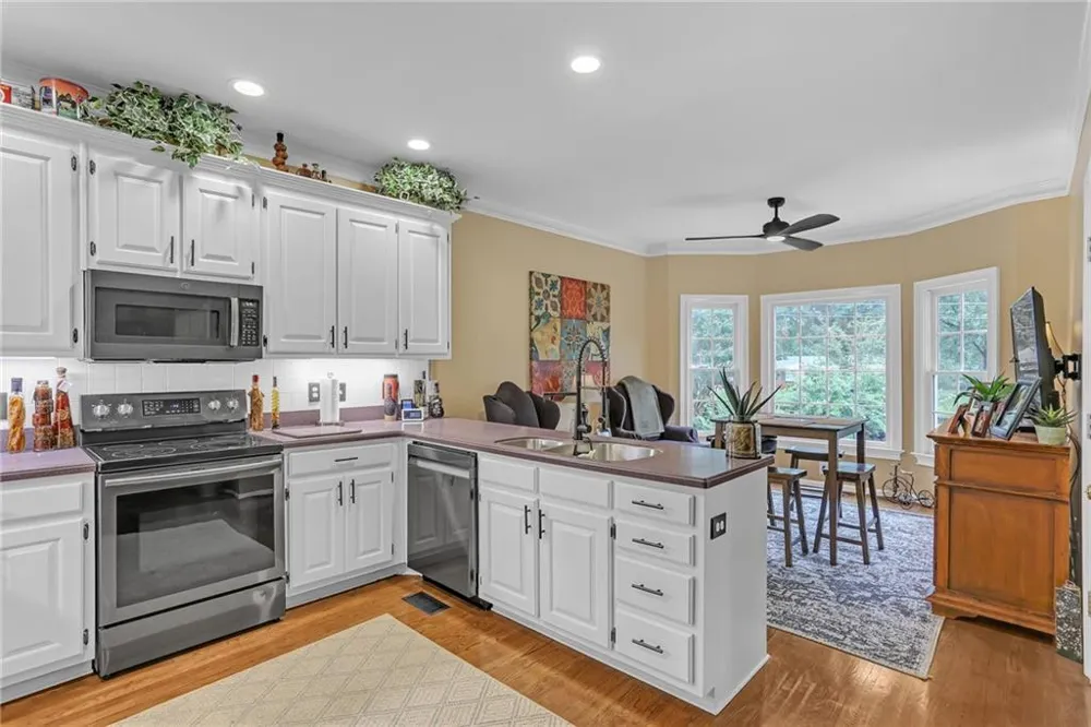 1910 Stockton Walk Lane Snellville, GA 30078