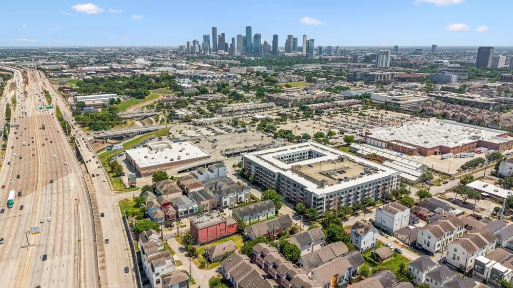 1614 Bonner Street Houston, TX 77007