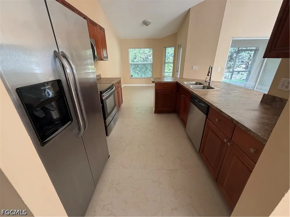 SW 8th Court Cape Coral, FL 33991