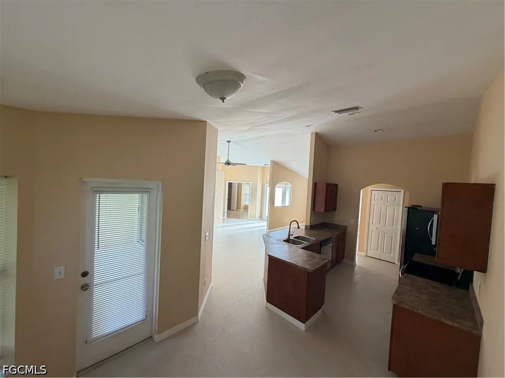SW 8th Court Cape Coral, FL 33991