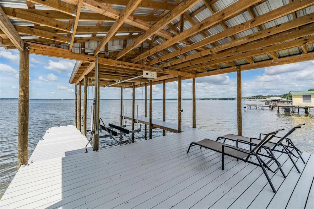 13850 SE 124 STREET Ocklawaha, FL 32179
