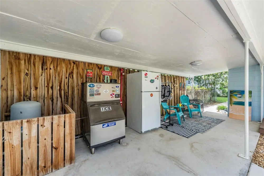 13850 SE 124 STREET Ocklawaha, FL 32179