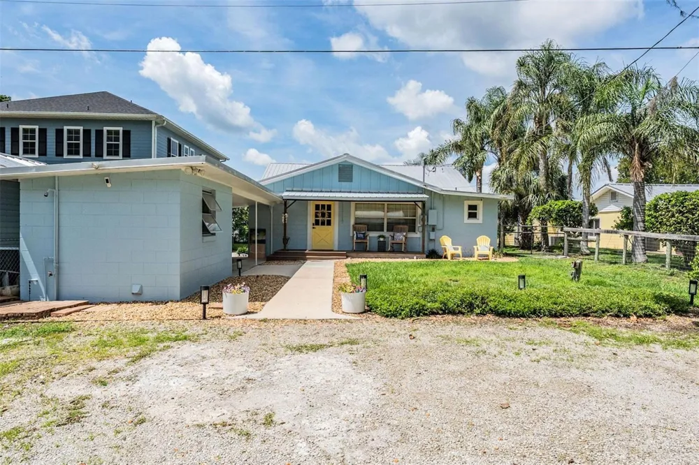 13850 SE 124 STREET Ocklawaha, FL 32179