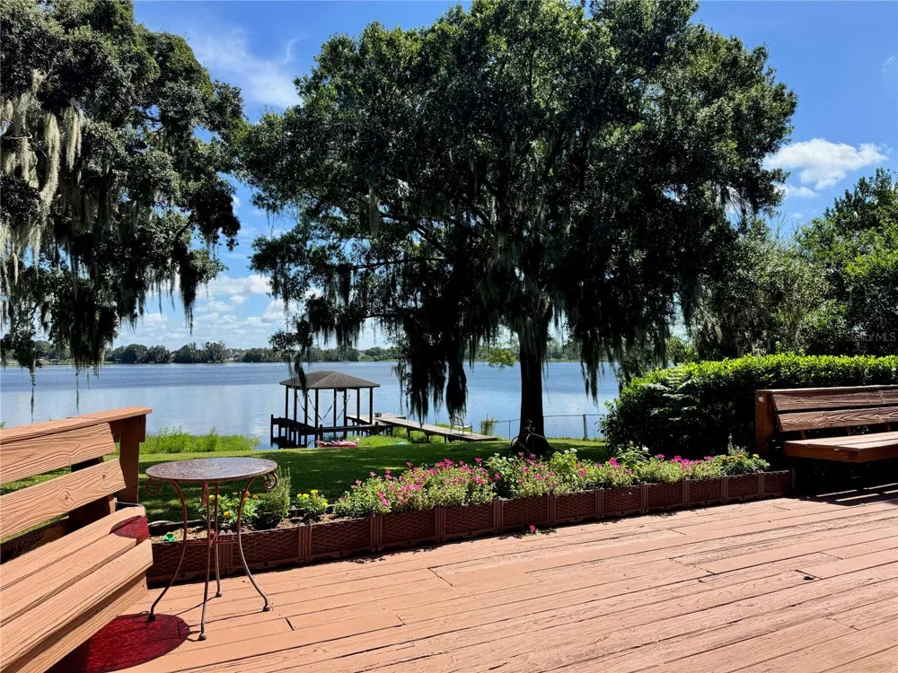 2510 CYPRESS GARDENS BOULEVARD Winter Haven, FL 33884
