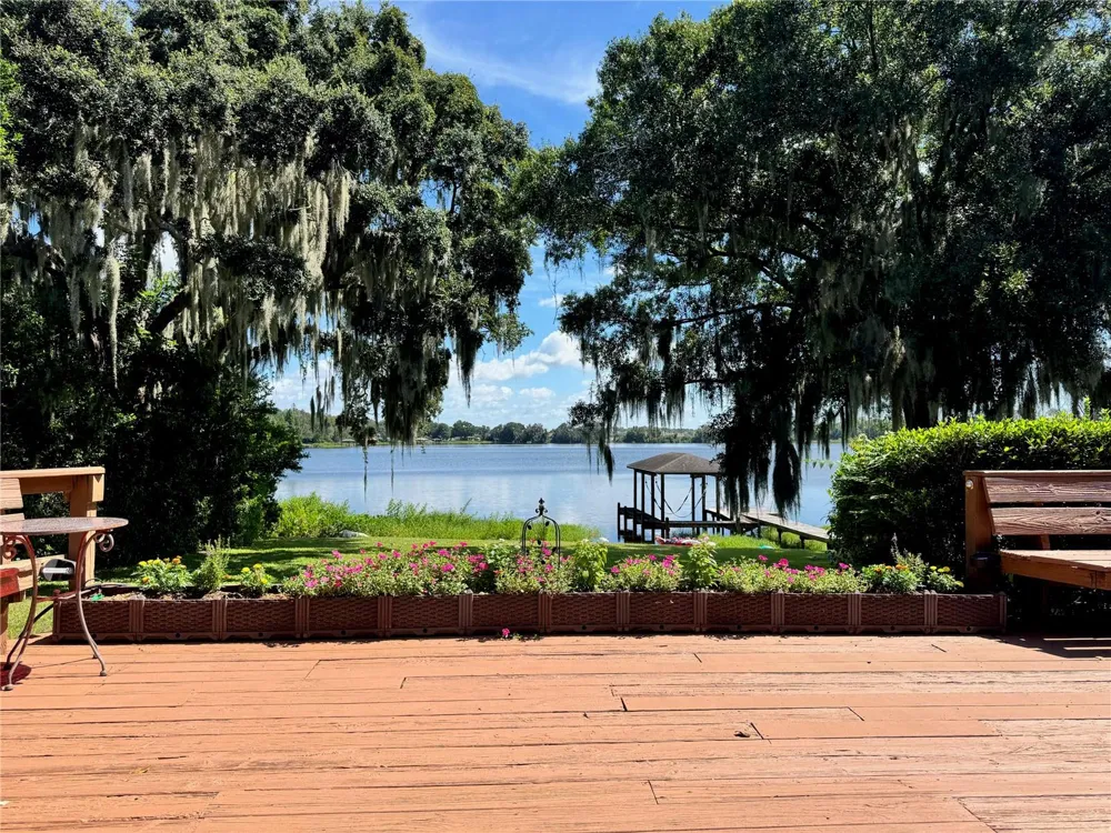 2510 CYPRESS GARDENS BOULEVARD Winter Haven, FL 33884