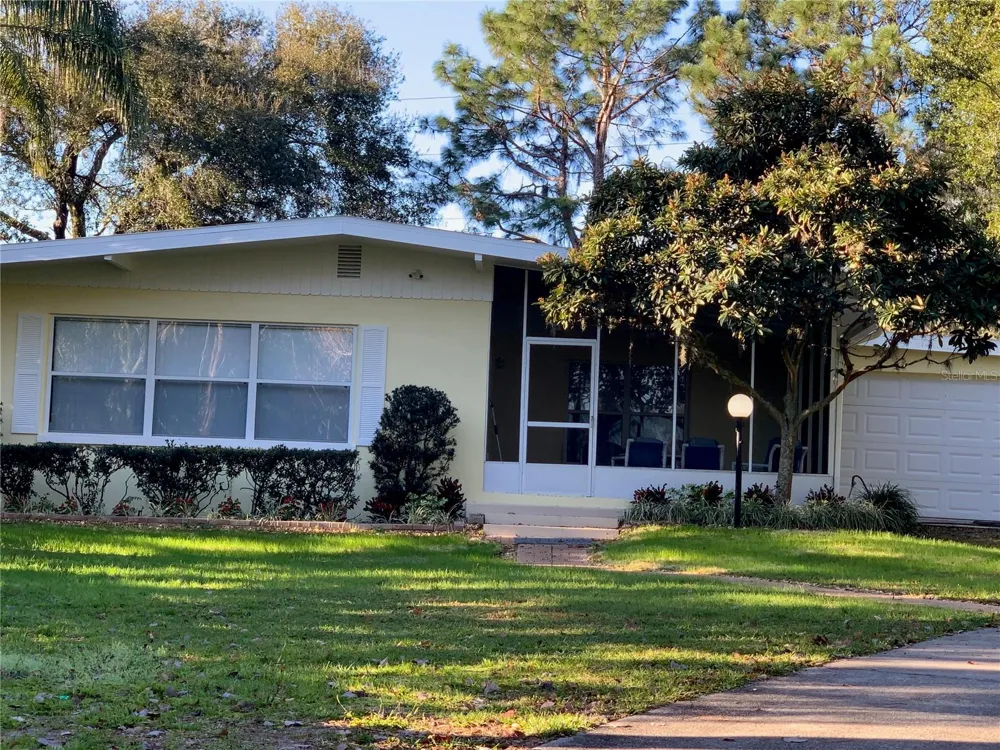 2510 CYPRESS GARDENS BOULEVARD Winter Haven, FL 33884