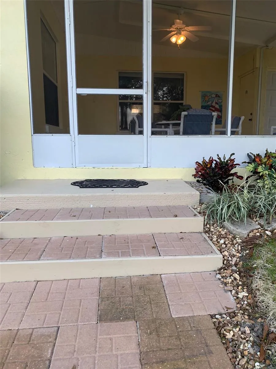 2510 CYPRESS GARDENS BOULEVARD Winter Haven, FL 33884