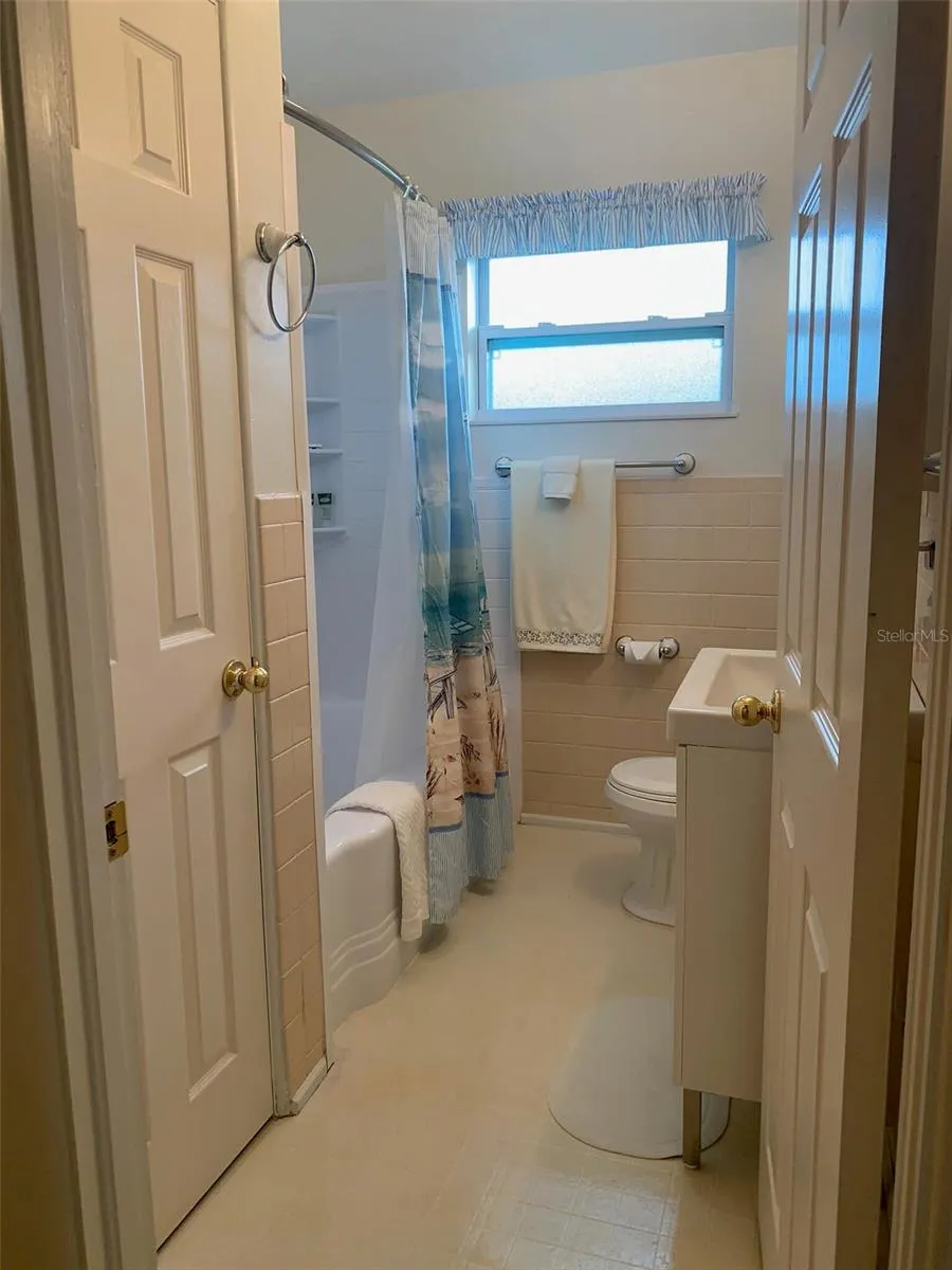 2510 CYPRESS GARDENS BOULEVARD Winter Haven, FL 33884