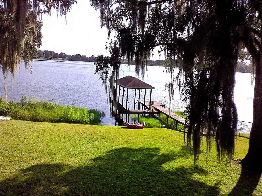2510 CYPRESS GARDENS BOULEVARD Winter Haven, FL 33884
