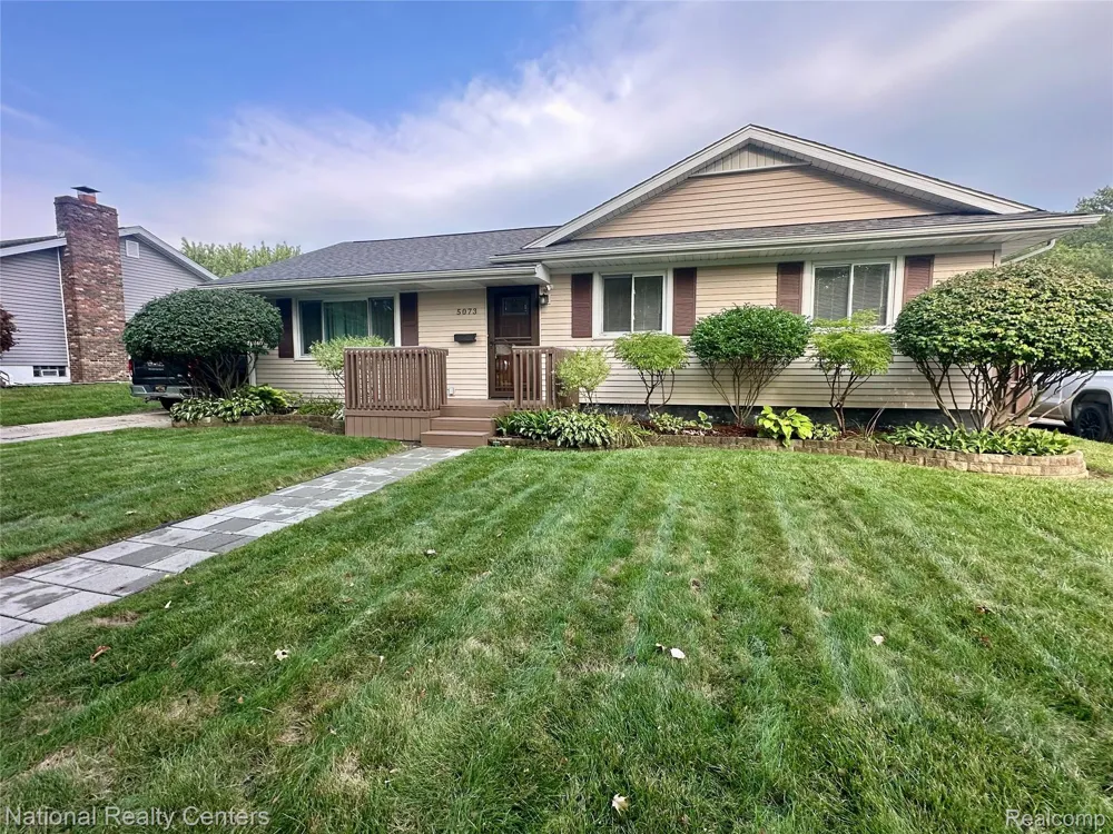 5073 Winston Drive Swartz Creek City, MI 48473
