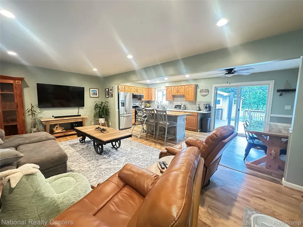 5073 Winston Drive Swartz Creek City, MI 48473