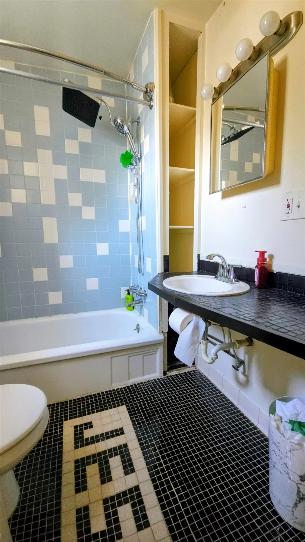 22929 Furton Street Macomb Township, MI 48082