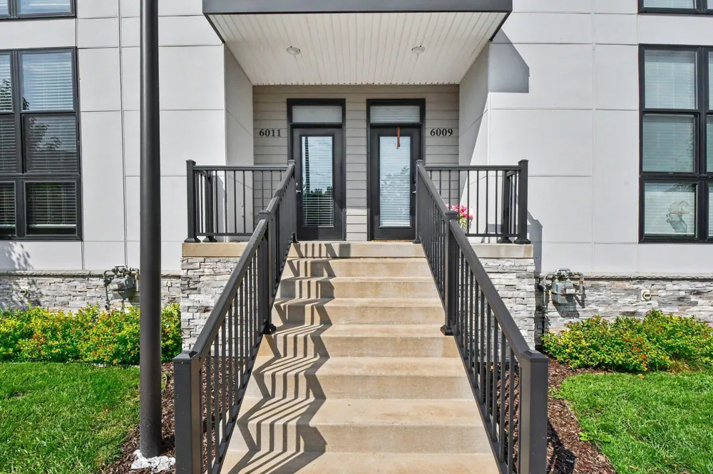 6011 Port View Drive SE Caledonia Township, MI 49512
