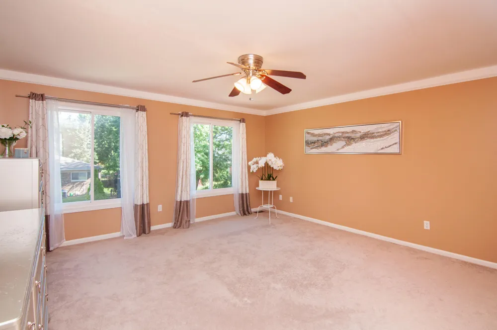 7162 Fox Woods Drive Canton Charter Township, MI 48187