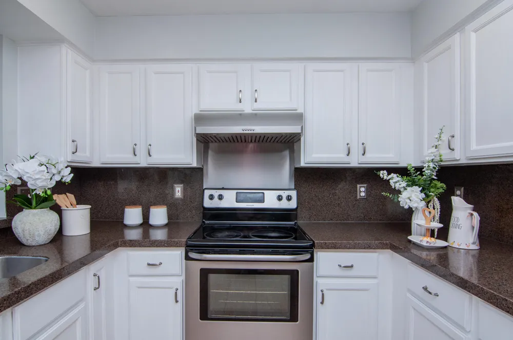 7162 Fox Woods Drive Canton Charter Township, MI 48187